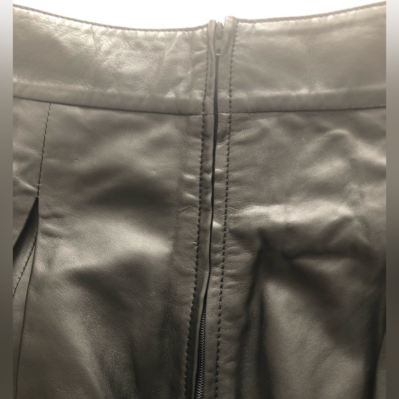 NWT S.A.S. 100% leather full skirt - Picture 10 of 10